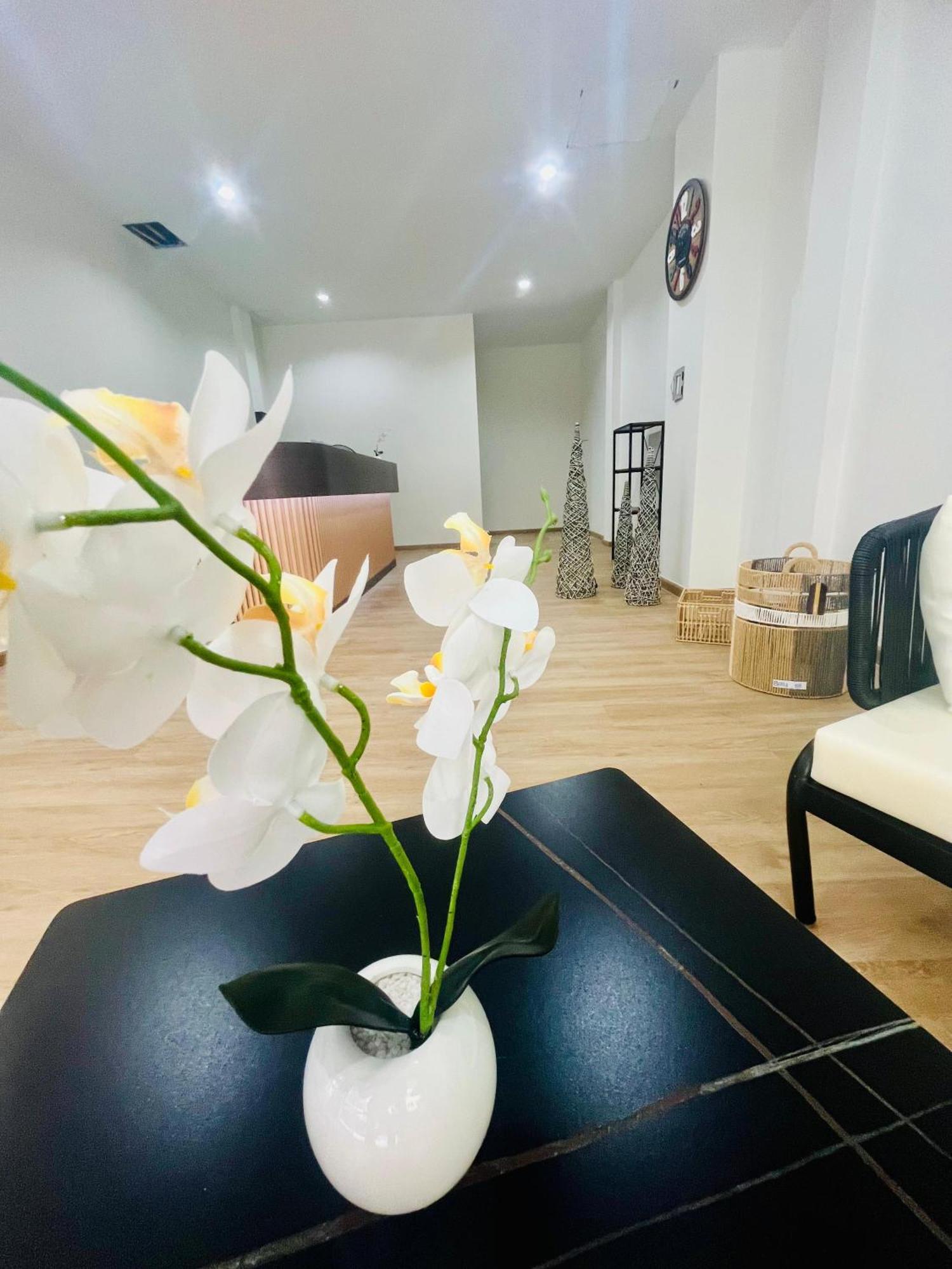 28 Boutique Hotel Patong Luaran gambar
