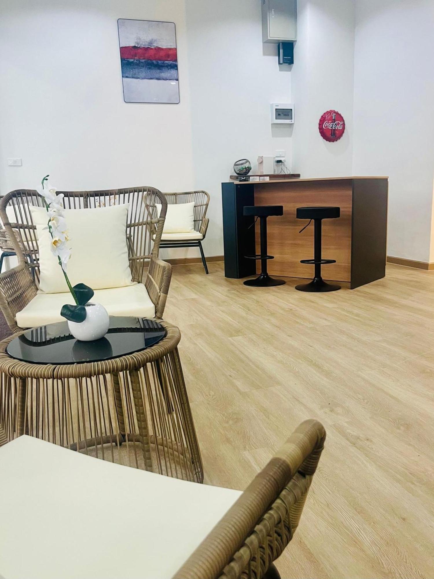 28 Boutique Hotel Patong Luaran gambar