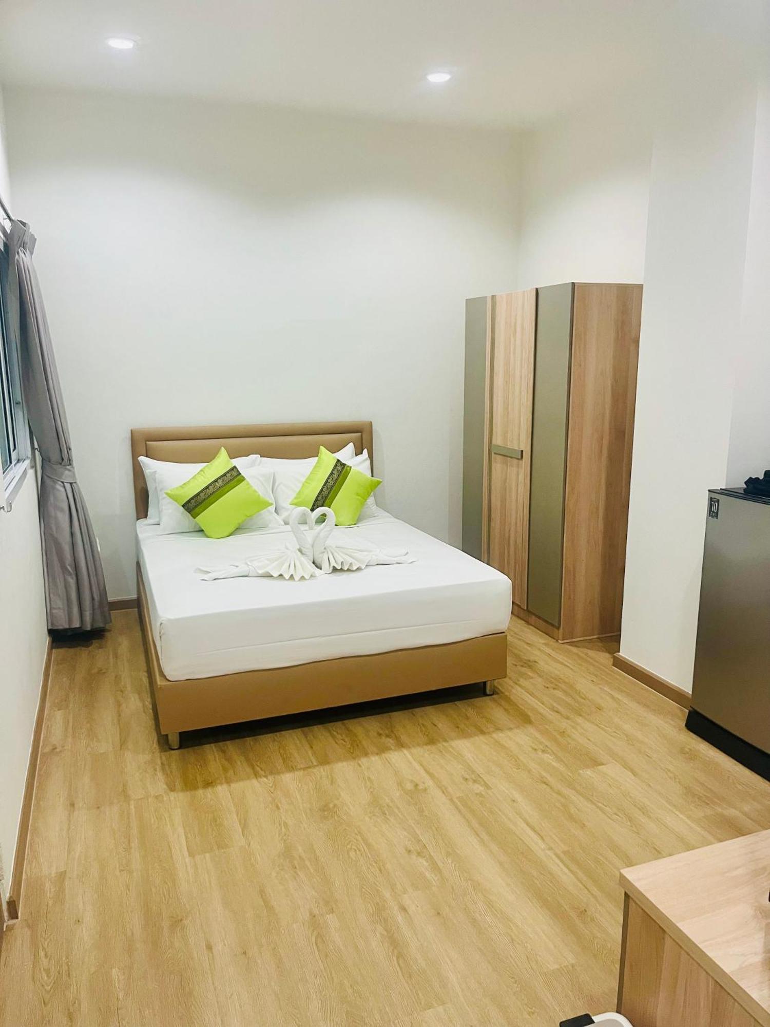 28 Boutique Hotel Patong Luaran gambar